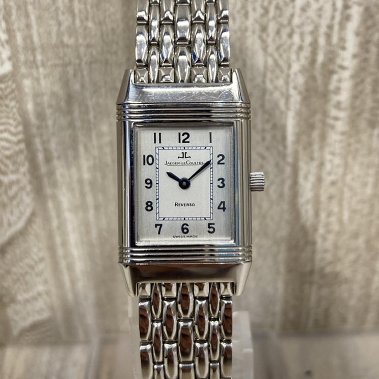 ジャガールクルトのQ2508110 レベルソクラシック手巻き腕時計の買取実績です。