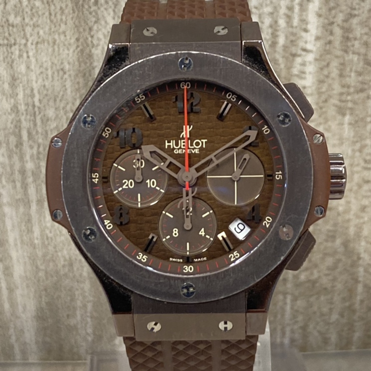ウブロの341.SL.1008.RX ビッグバンチョコレートバン  世界限定500本 自動巻き腕時計の買取実績です。