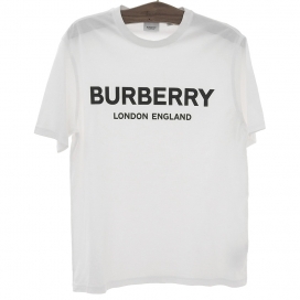 バーバリーのホワイト ロゴTシャツの買取実績です。