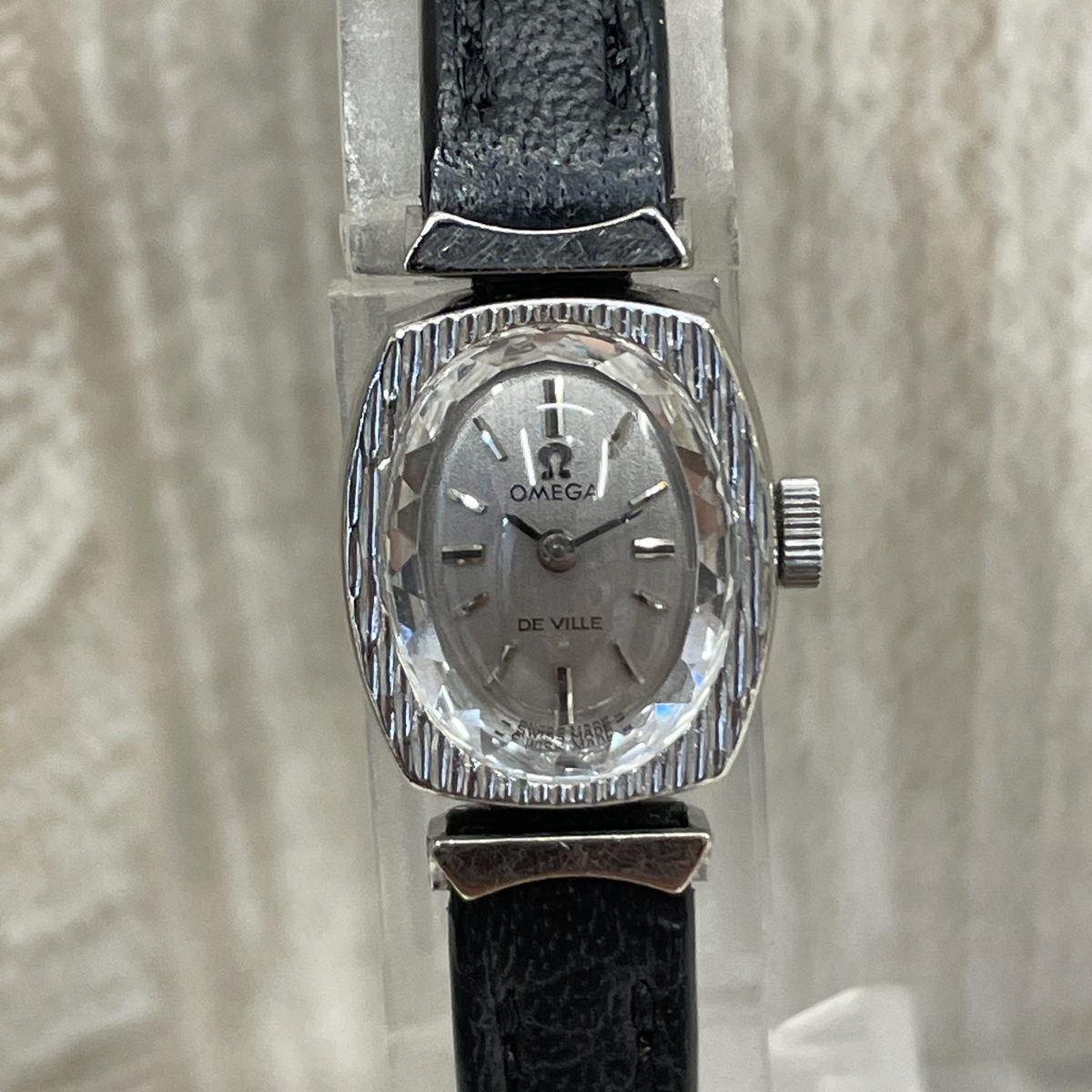 オメガのシルバー WGP 511.281 DevilWGP 手巻き時計 1970s製アンティークの買取実績です。
