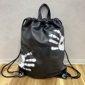 メゾンマルジェラの21-22AW ブラックレザー手形バッグの買取実績です。