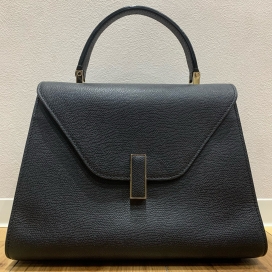 ヴァレクストラのミディアム イジィデ２WAYバッグの買取実績です。