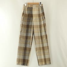 宅配買取センターでオーラリーのA21SP02WM、HARD TWIST ORGANIC WOOL MESH CHECK SLACKSというパンツを買取させていただきました。状態は綺麗な状態の中古美品です。