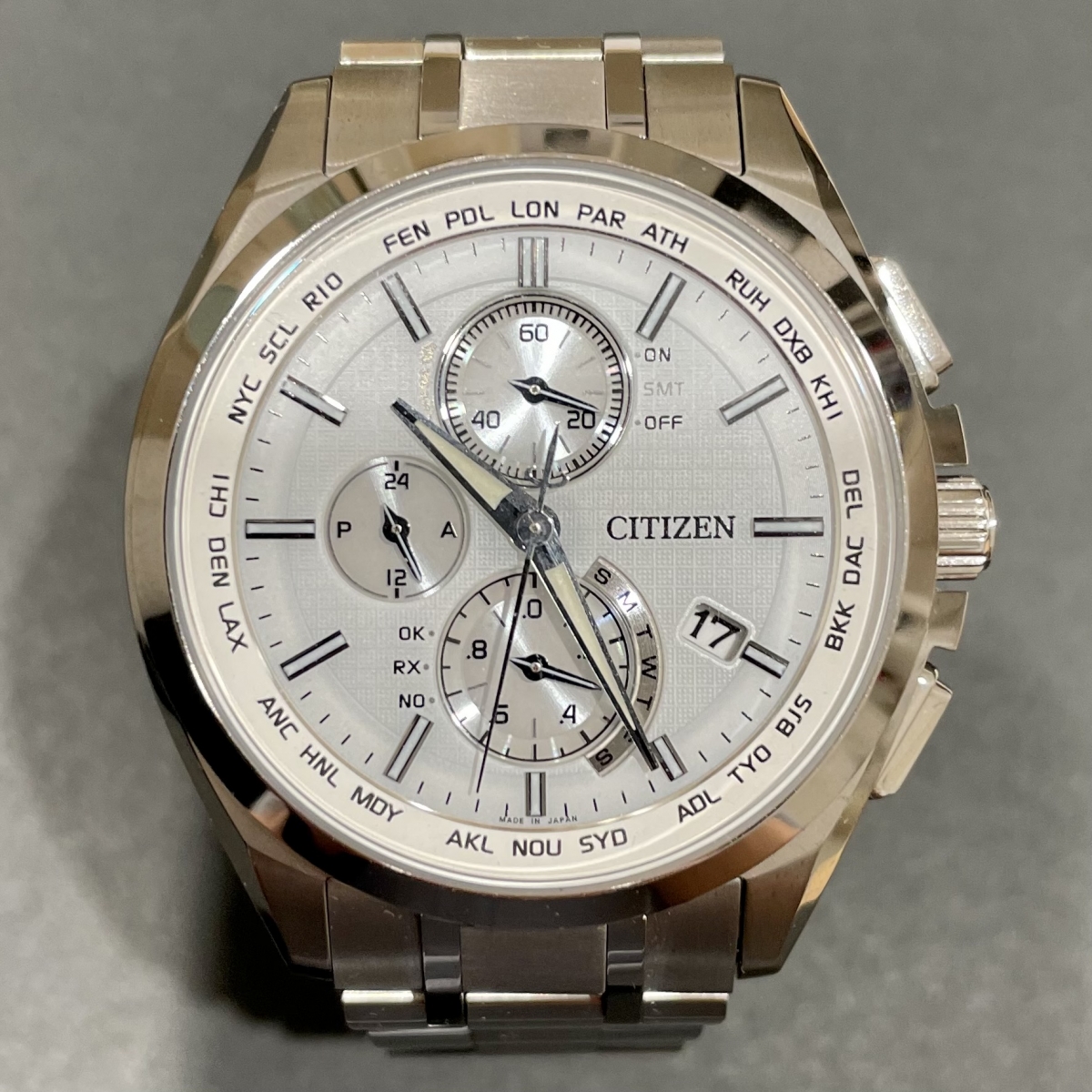 シチズンの白文字盤 H804-T018696 AT8040-57A ソーラー 腕時計の買取実績です。