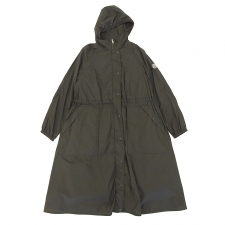 宅配買取センターでモンクレールのLINS LONG PARKA、ロングパーカーのキッズサイズを買取させていただきました。状態は綺麗な状態の中古美品です。