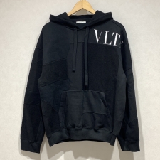 ヴァレンティノ 21-22AW ブラック VLTNロゴ コットンパッチワークプルオーバーパーカー 買取実績です。