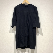 浜松入野店で、リックオウエンスのグリッドクルーネックTシャツ、RU02B2244を買取ました。状態は未使用品です。