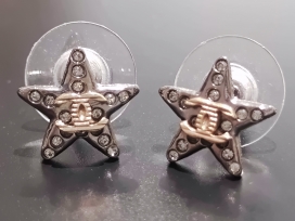 シャネルのA21S ラインストーン ココマーク スターピアスの買取実績です。