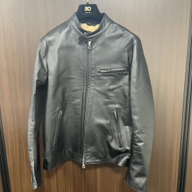 チンクアンタのH‐502/1‐4012 ブラック ホースレザー シングルライダースジャケットの買取実績です。