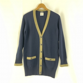 シャネルのP45621K05698 カシミア100% ココマークボタン ニット カーディガンの買取実績です。