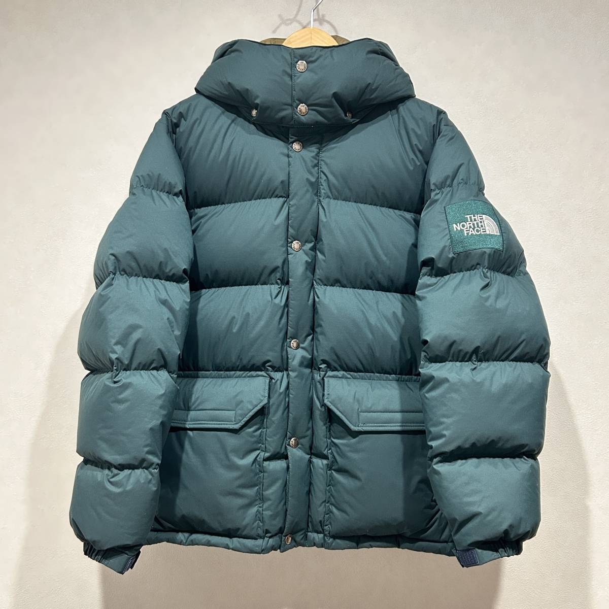 ノースフェイスのポンデローサグリーン キャンプシエラショート ND92230の買取実績です。