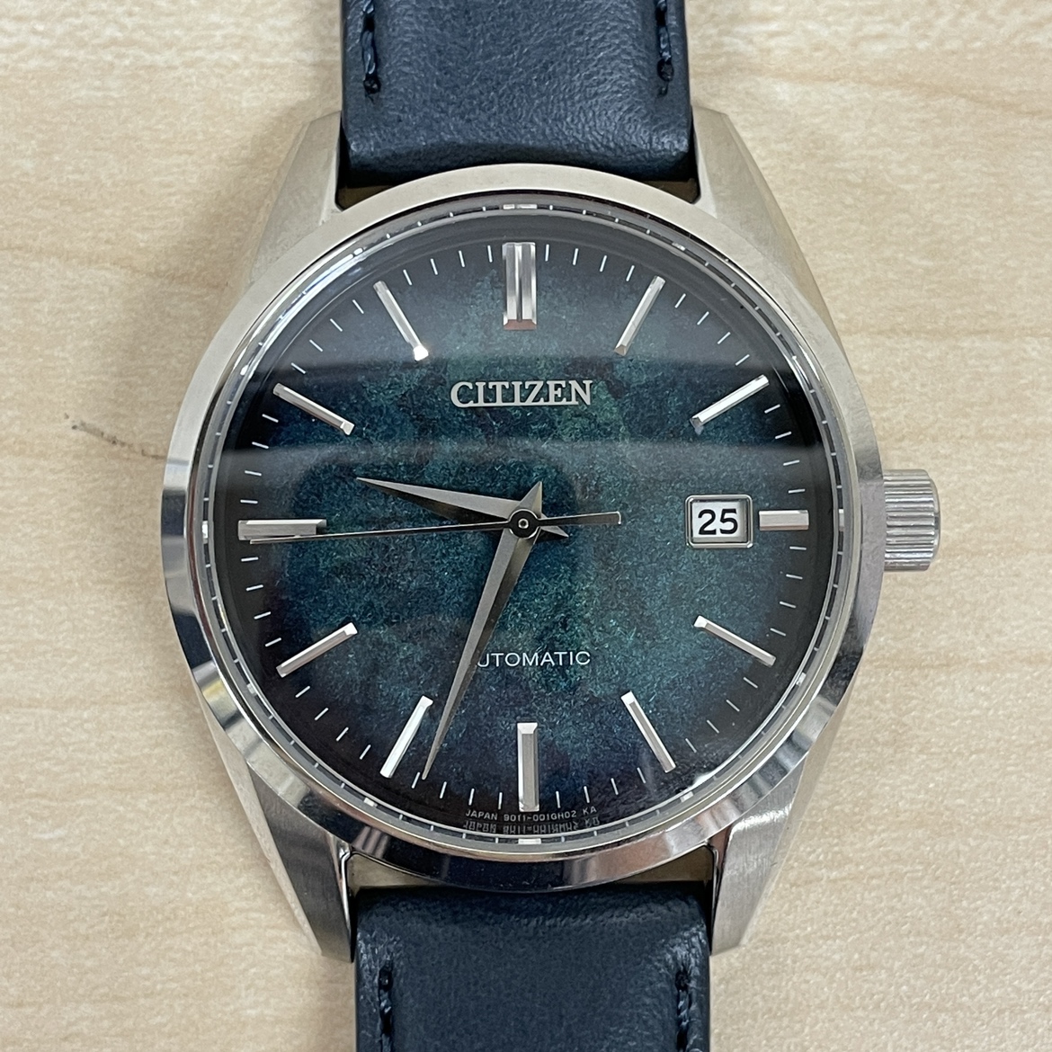 シチズンのNB1060-12L 銀箔漆文字板モデル 自動巻き 腕時計の買取実績です。