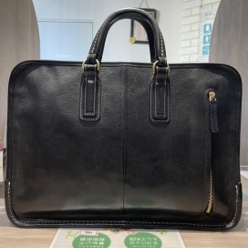 土屋鞄製造所のブラック ウルバーノアーバンブリーフバッグの買取実績です。