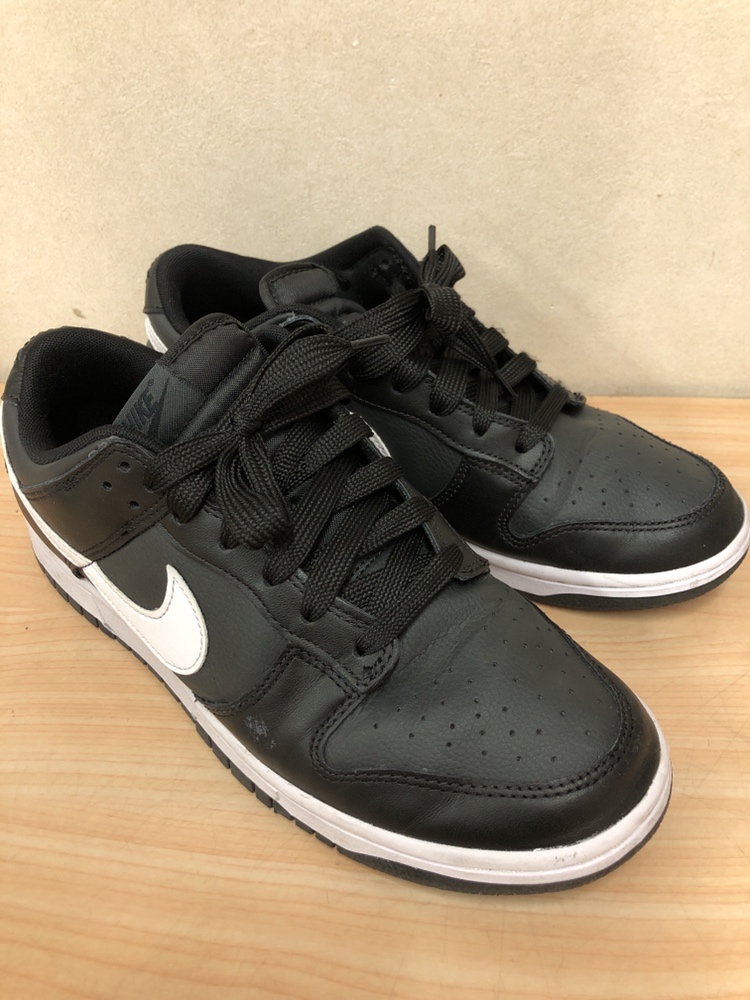 ナイキのDJ6188-002 DUNK LOW RETRO スニーカーの買取実績です。