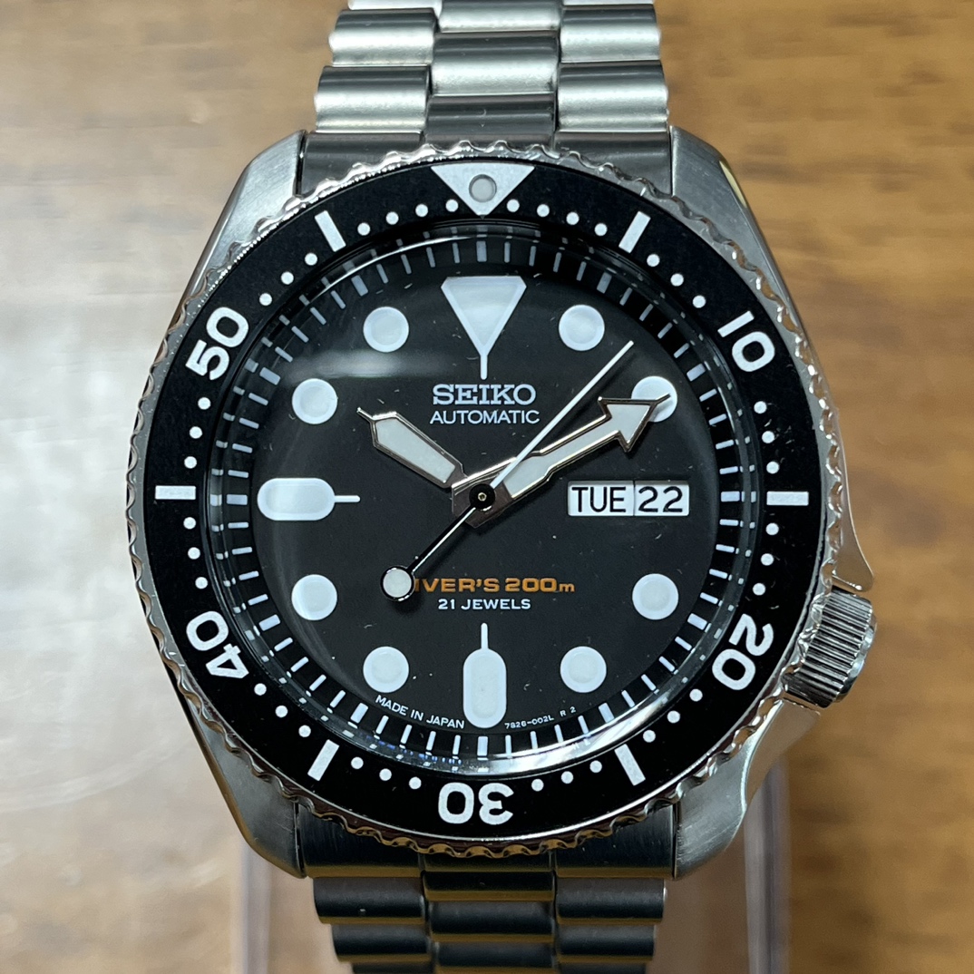 セイコーのSKX007J ダイバー ブラックボーイ 逆輸入モデル 自動巻き時計の買取実績です。