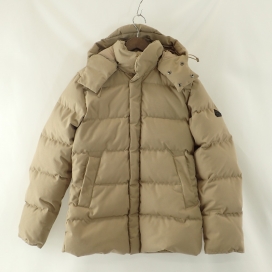 ピレネックスのHMK062P7033T2 BELFORT ダウンジャケットの買取実績です。