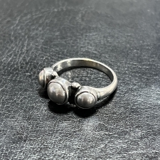 エコスタイル心斎橋店で、ジョージジェンセンの3Pシルバーボールデザインのリングを買取しました。状態は若干の使用感がある中古品です。