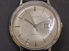 新宿店で、IWCの1960年代モデルのオールドインター、Ref603Aを買取しました。状態は目立つ傷、汚れ、使用感のある中古品です。