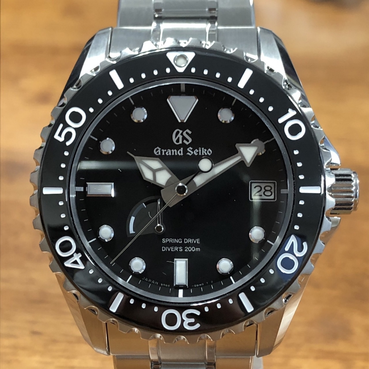 セイコーのスポーツコレクション スプリングドライブダイバーSBGA229 腕時計の買取実績です。