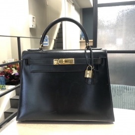 エルメスの1989年製 ブラック ボックスカーフ ケリー28 〇S刻印 外縫い ゴールド金具の買取実績です。