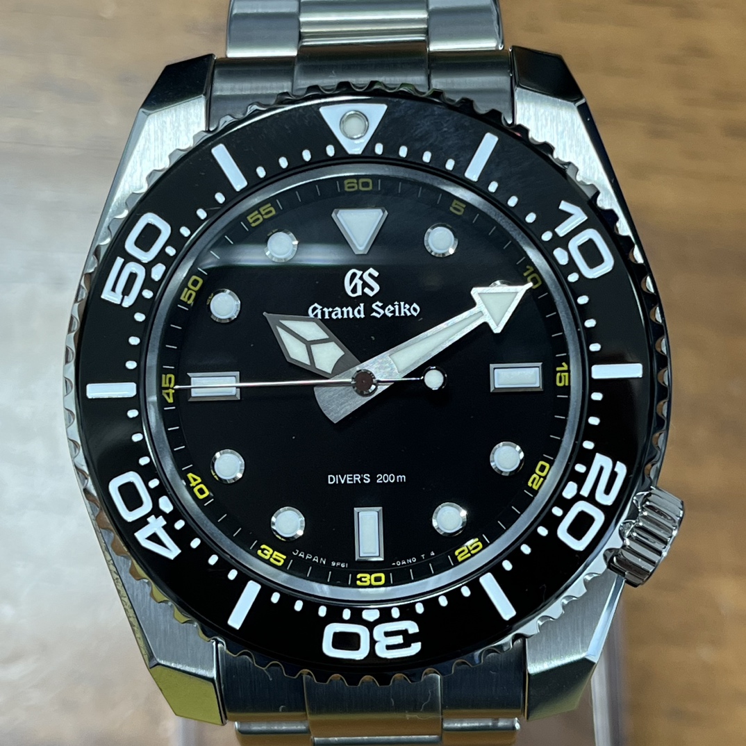 セイコーのスポーツコレクション ダイバーズ時計 SBGX335の買取実績です。