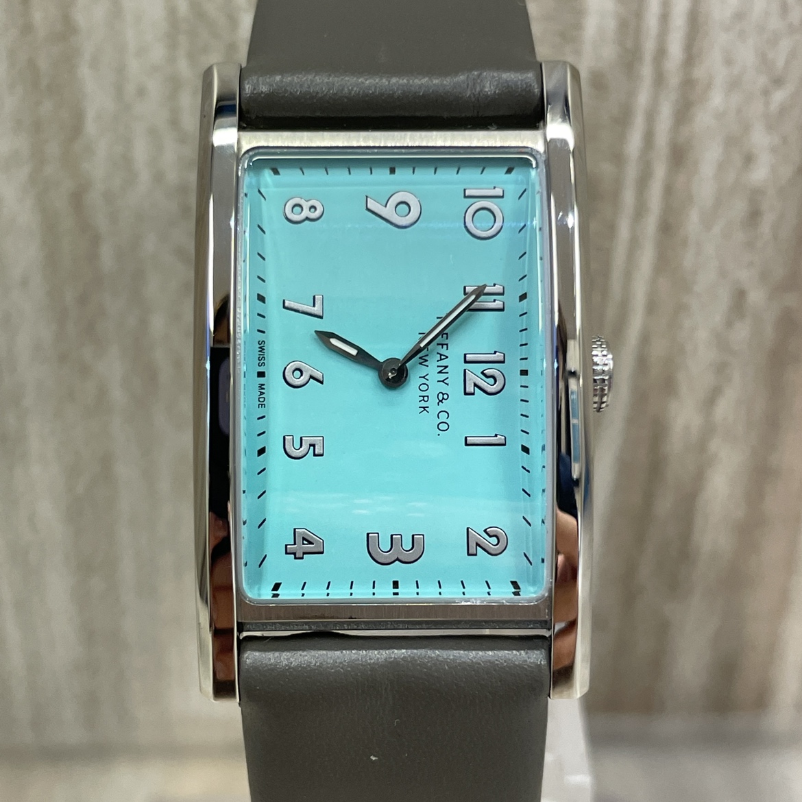 ティファニーのイーストウエストミニ クォーツ腕時計 36668679の買取実績です。