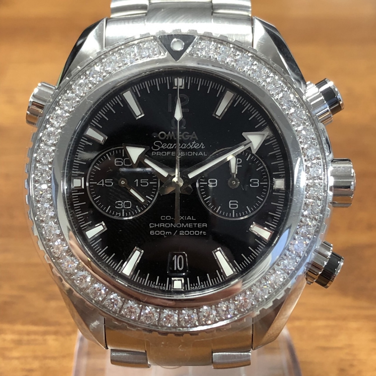 オメガの232.15.46.51.01.001 シーマスタープラネットオーシャン600﻿M クロノグラフ ダイヤベゼル 腕時計の買取実績です。
