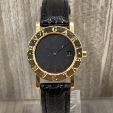銀座本店で、ブルガリの750素材を使っているクオーツ腕時計ブルガリブルガリBB26GLDを買取いたしました。状態は使用に支障をきたすジャンク品です。（不動品）