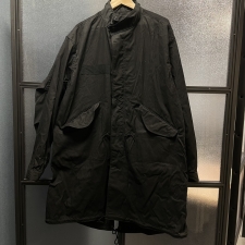 神戸三宮店でオアスロウのフィッシュテールコート、M-65を買取しました。状態は若干の使用感がある中古品です。