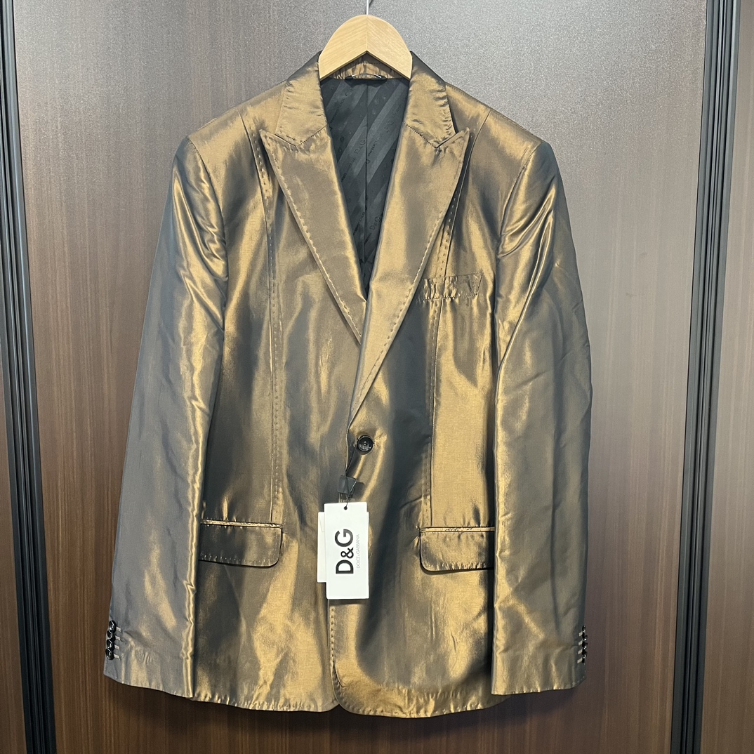ディーアンドジーのRj0079 TNMDK ポリエステル素材 ゴールド テーラードジャケットの買取実績です。