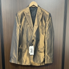神戸三宮店にて、ディーアンドジーのテーラードジャケット(Rj0079・TNMDK)を高価買取いたしました。状態は未使用に近い試着程度の品です。
