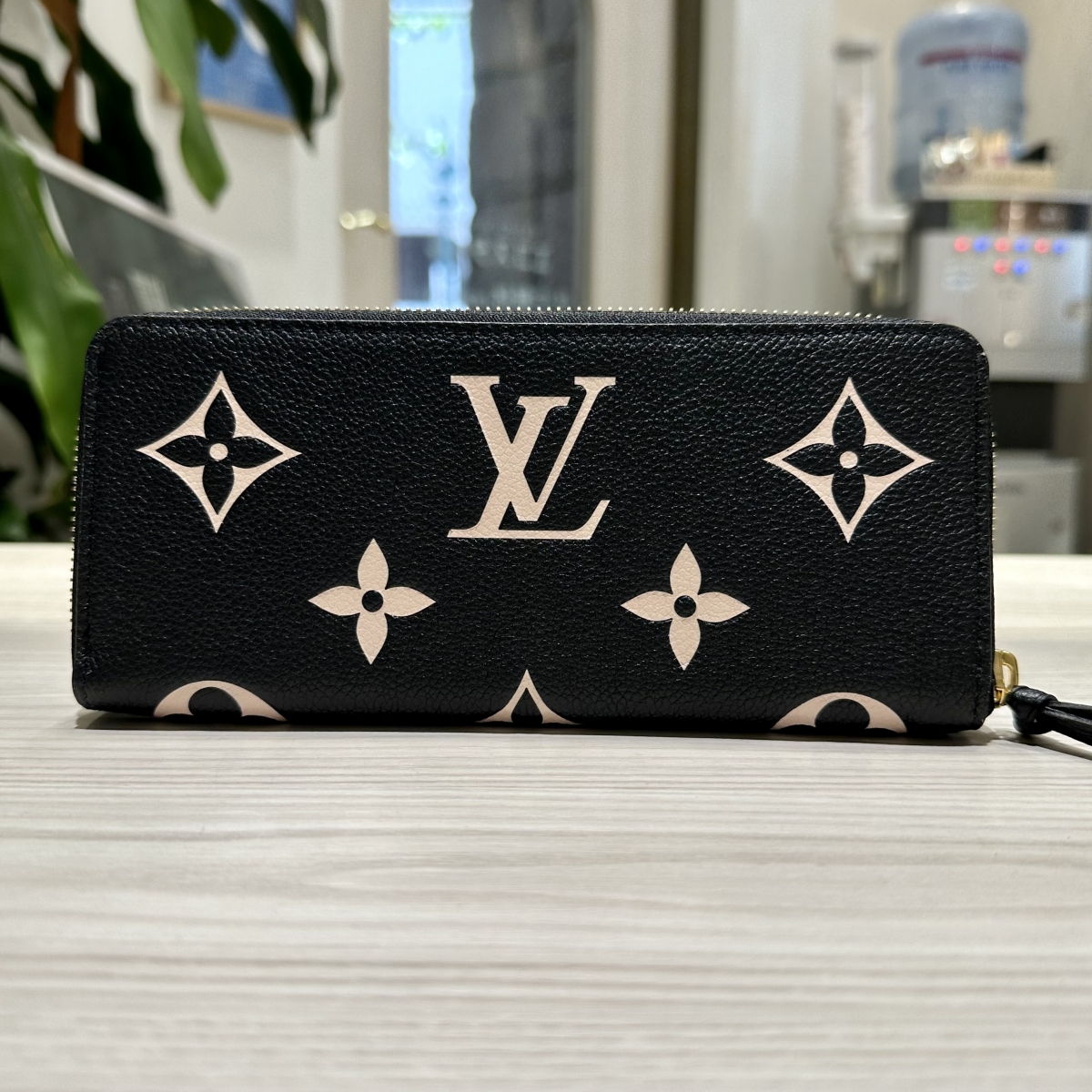 N ⑩ LOUIS VUITTON ルイヴィトン ポルトフォイユ クレマンス