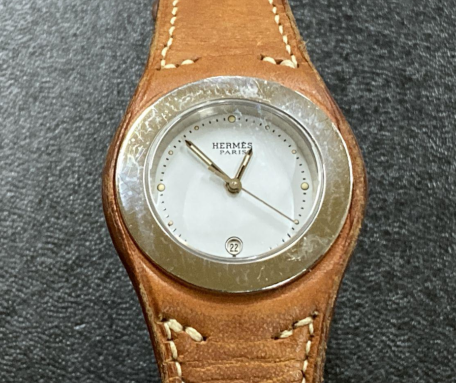 エルメスのHA3.210 アーネ クォーツ腕時計の買取実績です。