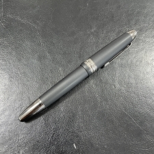 モンブランを心斎橋で買取。ペン先がK14素材のウルトラブラックのマイスターシュテュック146を買取ました。状態は綺麗な状態の中古美品です。