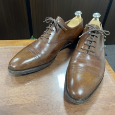 ジョンロブ ブラウン パンチドキャップトゥシューズ フィリップ2 買取実績です。