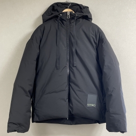 オーエーエムシーの21AW リチーム ダウンジャケット ブラックの買取実績です。