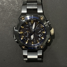 G-SHOCK(gショック)のMRG-B2000B-1AJR 勝色 チタン Bluetooth搭載 電波ソーラー腕時計の買取実績です。