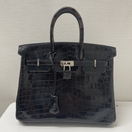 エルメスの□K刻印 ブラック SV金具 ニロティカス バーキン25の買取実績です。