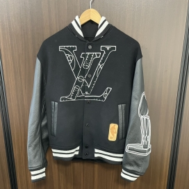 ルイヴィトンの2021AW RM212M MJY HLL02E NBA バーシティジャケット/スタジアムジャケットの買取実績です。