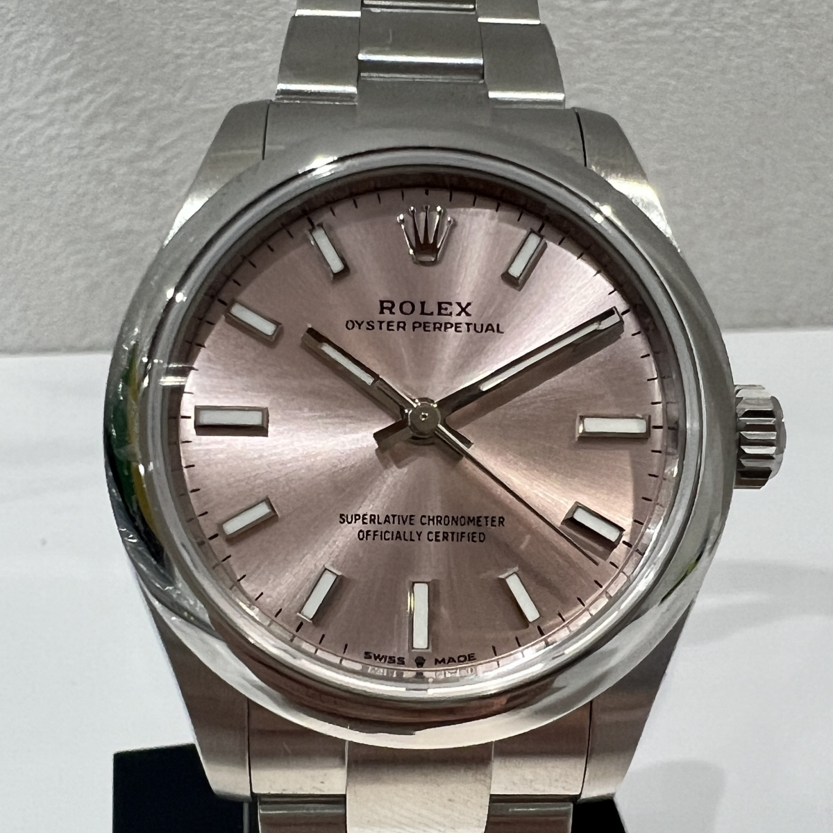 ロレックスのオイスターパーペチュアル 自動巻き時計 ピンク文字盤 277200の買取実績です。