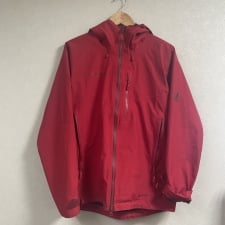 神戸三宮店でマムートのアヤコプロHS、1010-27550のジャケットを買取しました。状態は若干の使用感がある中古品です。