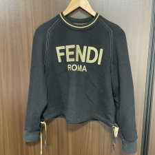 フェンディ ブラック ロゴ刺繍 スウェットシャツ FS7102AC6A 買取実績です。