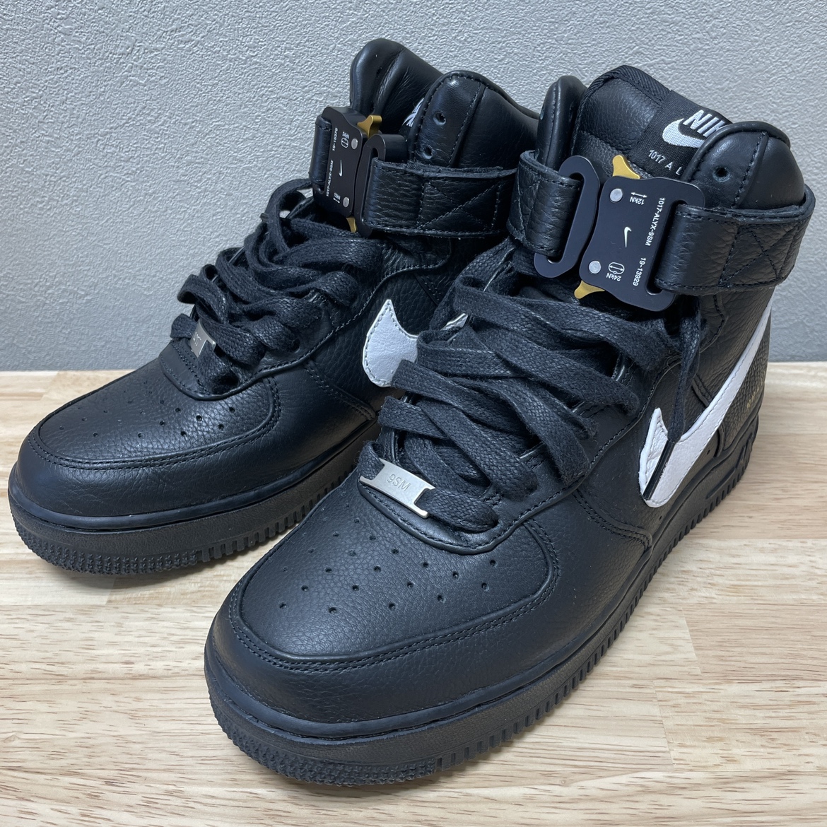 ナイキのアリクス別注モデル エアフォース1 AIR FORCE 1 HI ALYX CQ4018-002の買取実績です。