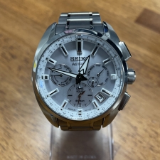 心斎橋店で、セイコーアストロンのSBXC063のGPSソーラー時計を買取しました。状態は若干の使用感がある中古品です。