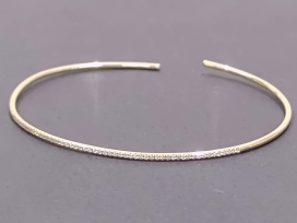 ガブリエラアルティガスの14K メレダイヤ AXIS CUFF カフバングルの買取実績です。