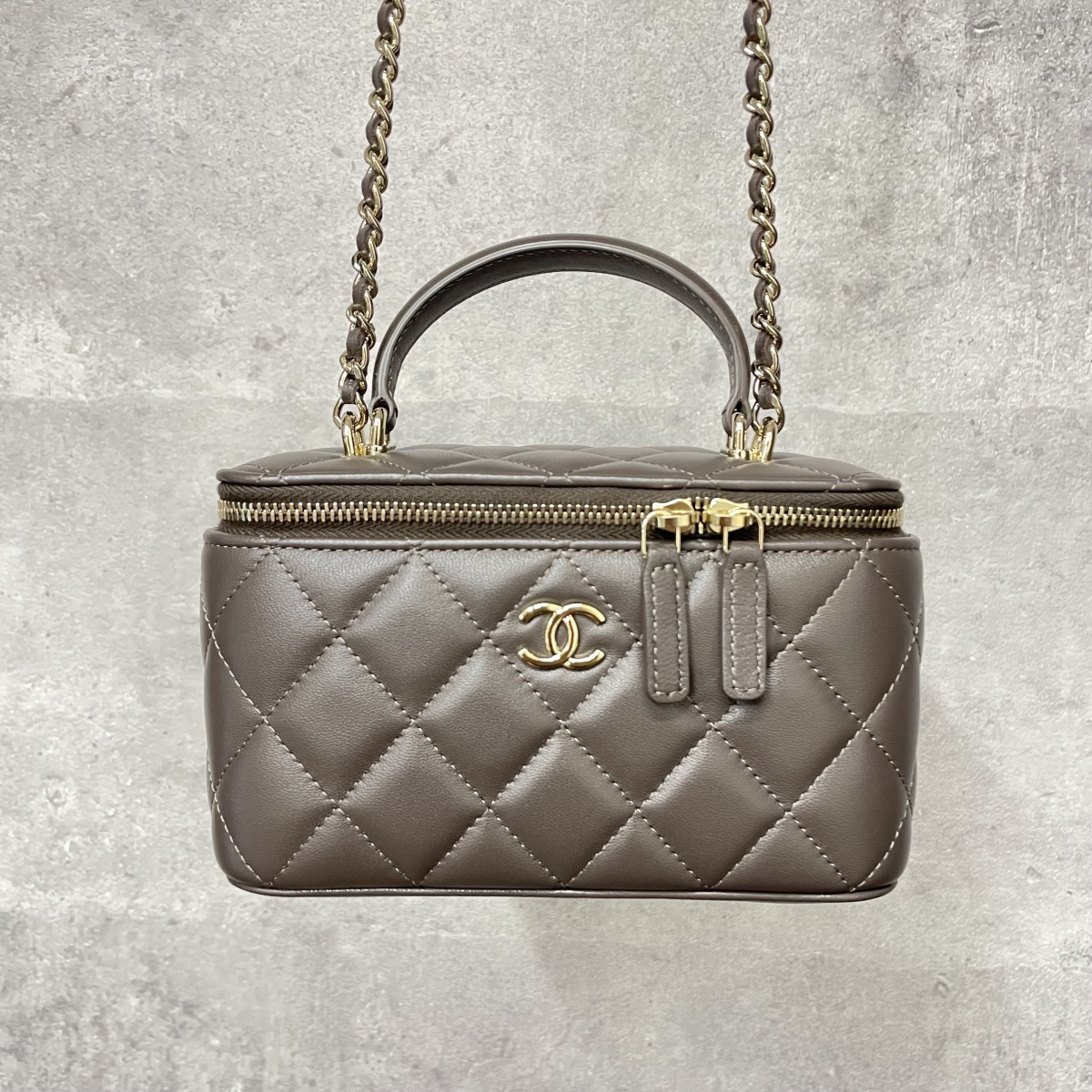 CHANEL バニティバッグ 2WAY ラムスキン マトラッセ