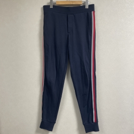 モンクレールの20年製 PANTALONE サイドラインパンツの買取実績です。