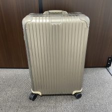 リモワ ゴールド オリジナルチェックインL 86L 925.73 買取実績です。