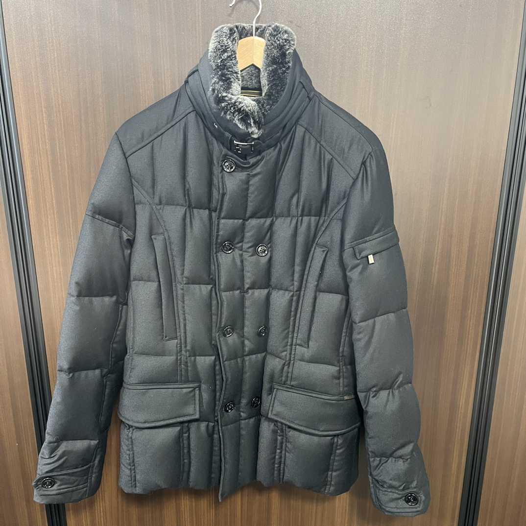 【美品】MOORER OLIVER-L 50 ダウンベスト カシミヤ 　紺 OLIVER-L（BLU GREY）：イタリアで生まれた、ラグジュアリ