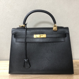 エルメスのケリー32 アルデンヌ ブラック ゴールド金具 〇X刻印・1994年製 2WAYショルダーバッグの買取実績です。